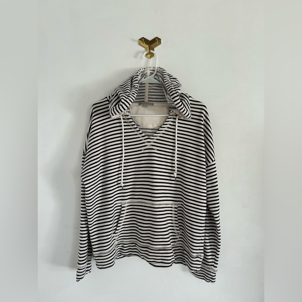 Gap black/cream striped pull over hoodie Size Large